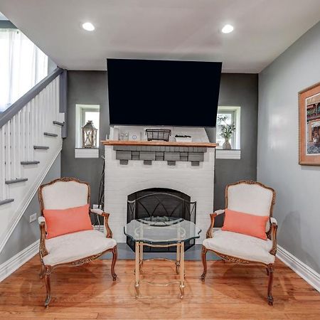Spacious 5-Br House Near Transit W Parking Чикаго Экстерьер фото