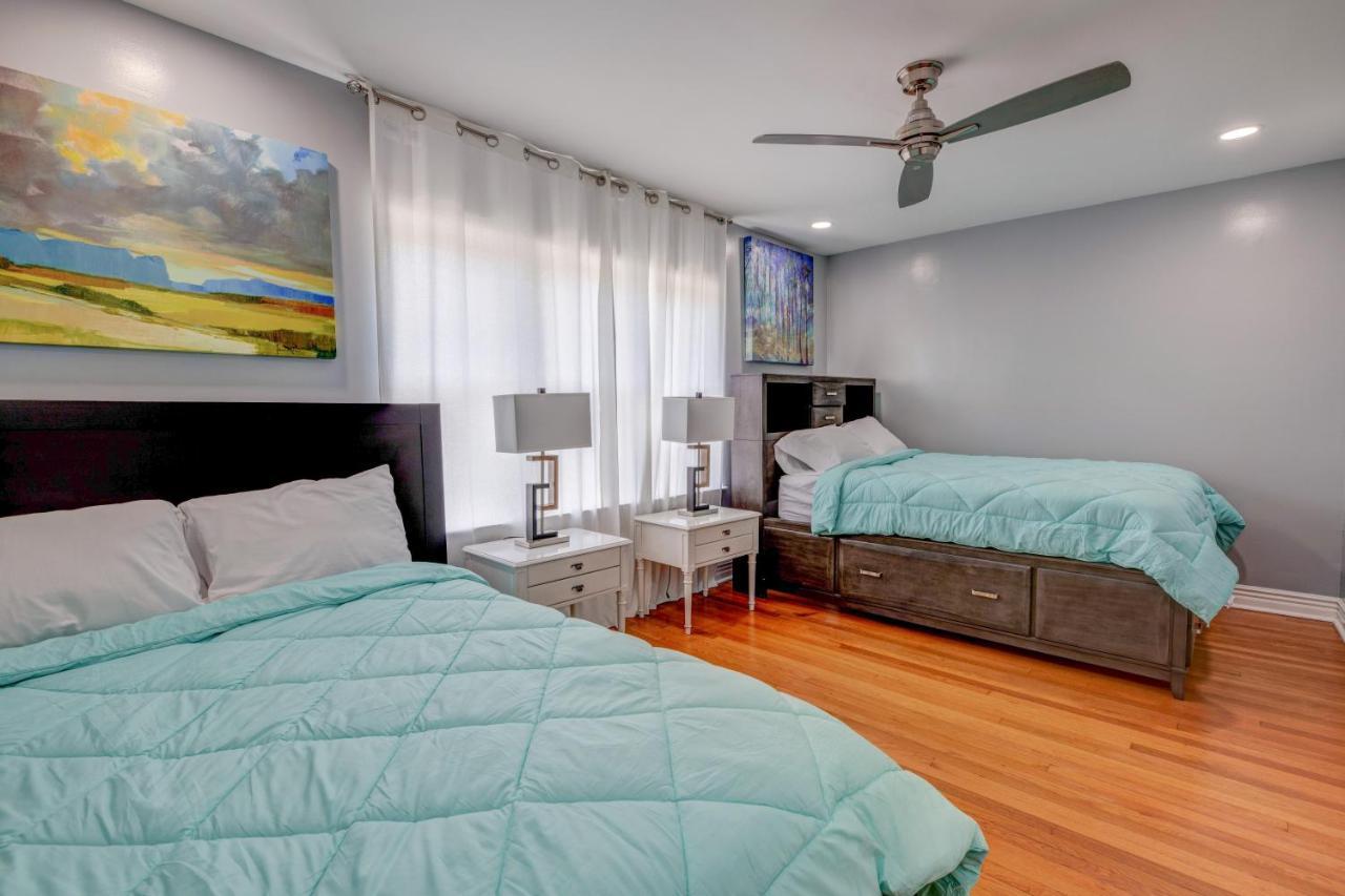 Spacious 5-Br House Near Transit W Parking Чикаго Экстерьер фото